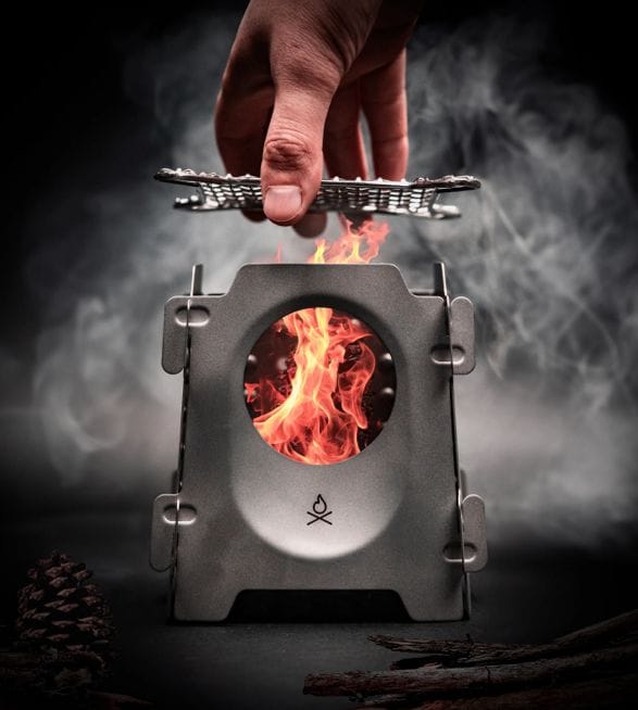 uberleben-stoker-titanium-camping-stove-4.jpg | Image
