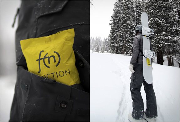 ultralight-snowboard-carry-system-2.jpg | Image