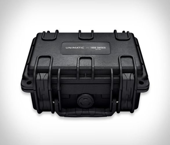 unimatic-todd-snyder-gmt-watch-4.jpg | Image