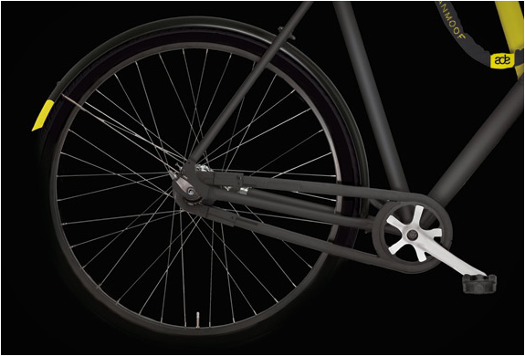 vanmoof-amsterdam-dance-event-bicycle-5.jpg | Image