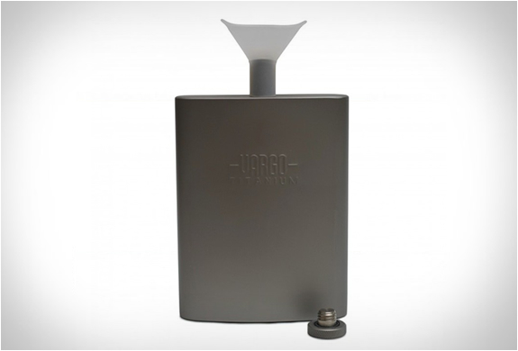 vargo-titanium-funnel-flask-4.jpg | Image