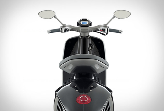 vespa-946-5.jpg | Image