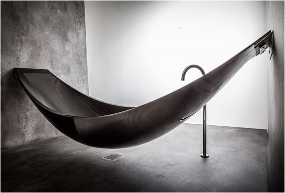vessel-hammock-bathtub-2.jpg | Image