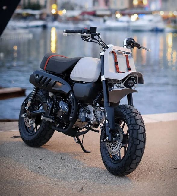 viba-jane-honda-monkey-motorcycle-8.jpg | Image