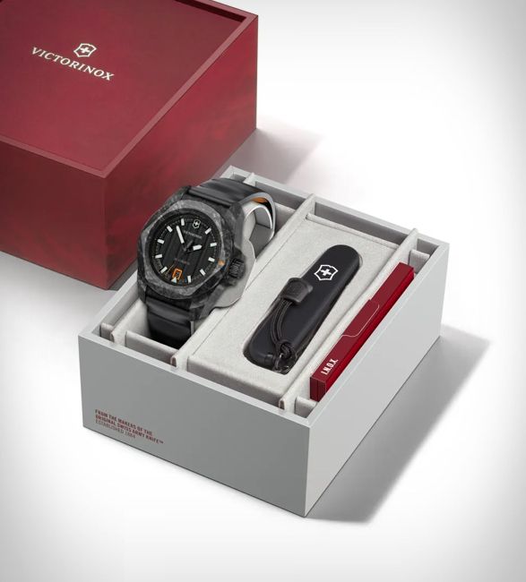 victorinox-inox-automatic-7.jpg