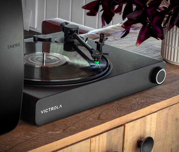 victrola-stream-onyx-turntable-7.jpg