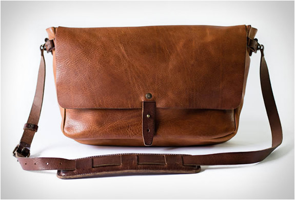 vintage-messenger-bag-whipping-post-5.jpg | Image