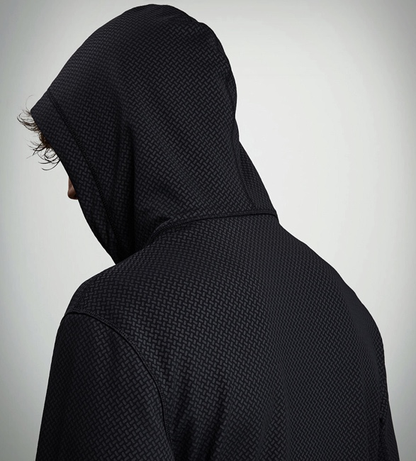 vollebak-ceramic-hoodie-3.jpg | Image