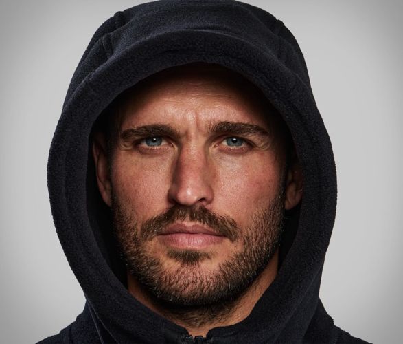 vollebak-deep-sea-diver-hoodie-7.jpg | Image