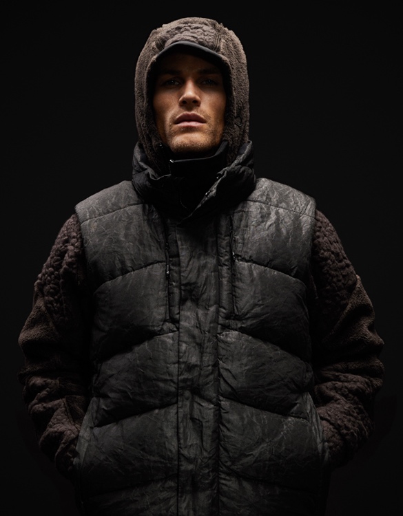 vollebak-indestructible-puffer-vest-6.jpg