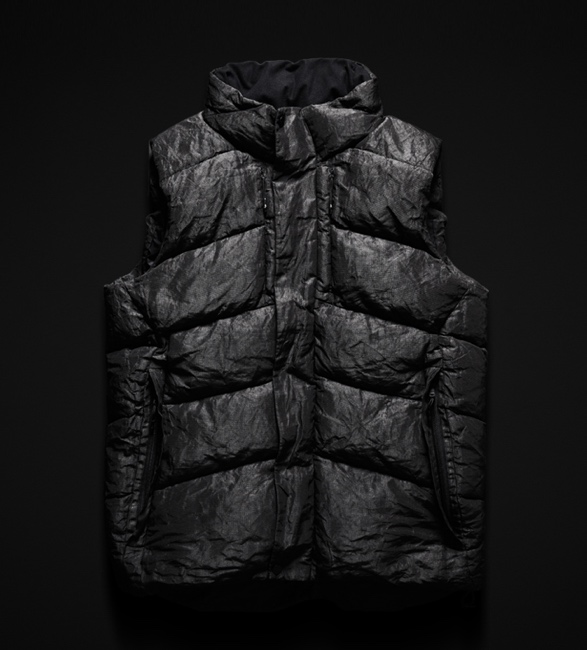 vollebak-indestructible-puffer-vest-7.jpg