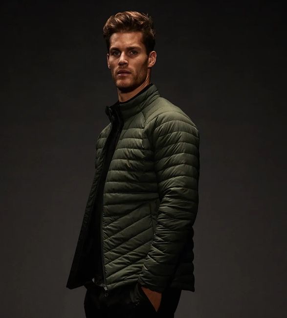 vollebak-ultralight-puffer-8.jpeg