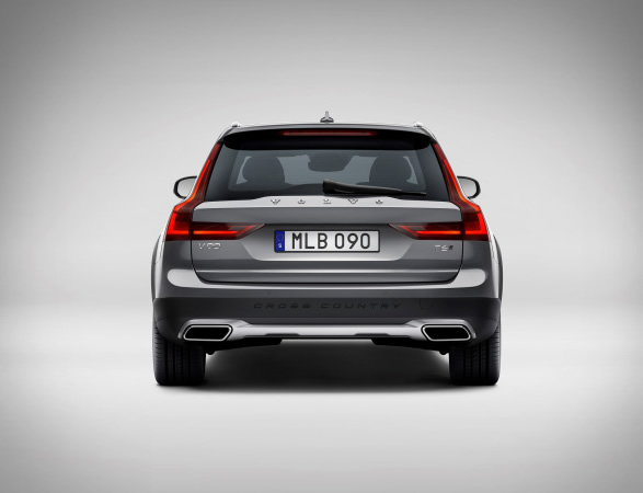 volvo-v90-cross-country-12.jpg