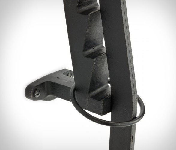 wall-mounted-kindling-wood-splitter-3.jpg | Image