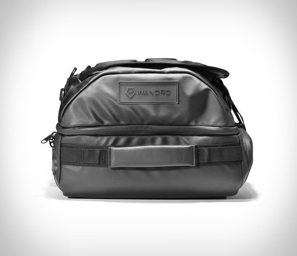 wandrd-hexad-duffel-2.jpg | Image