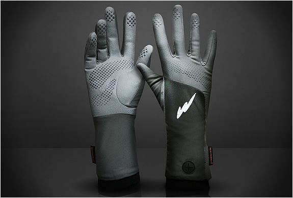 warmthru-heated-g3-glove-liners-2.jpg | Image