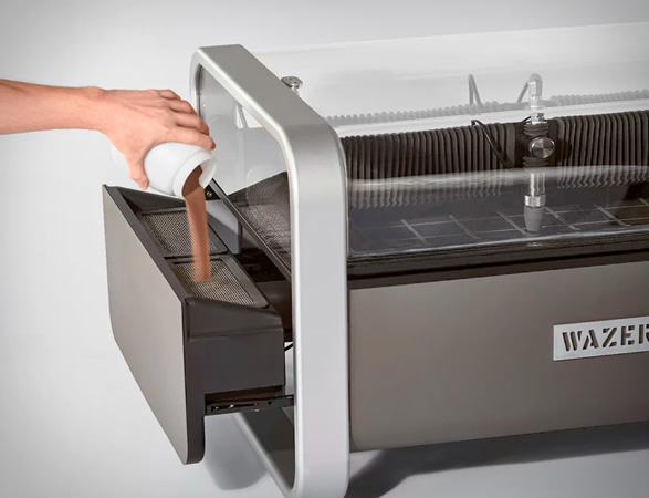 wazer-desktop-waterjet-cutter-2.jpg | Image