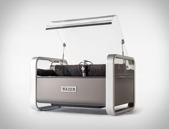 wazer-desktop-waterjet-cutter-8.jpg