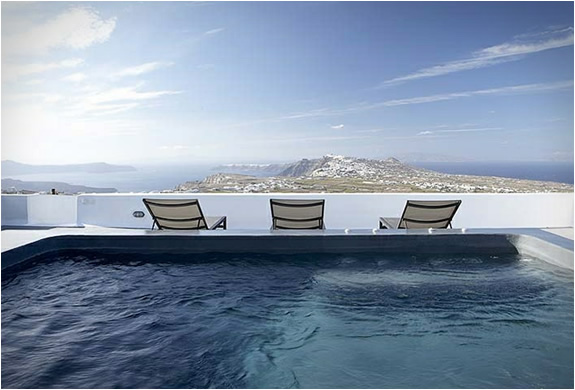 white-villa-santorini-greece-2.jpg | Image