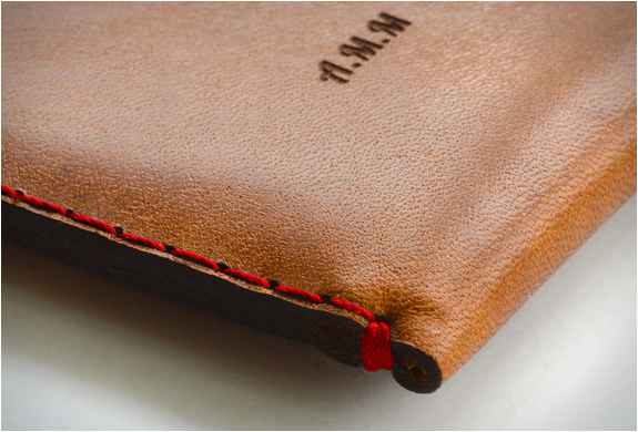 wingback-wallet-7.jpg
