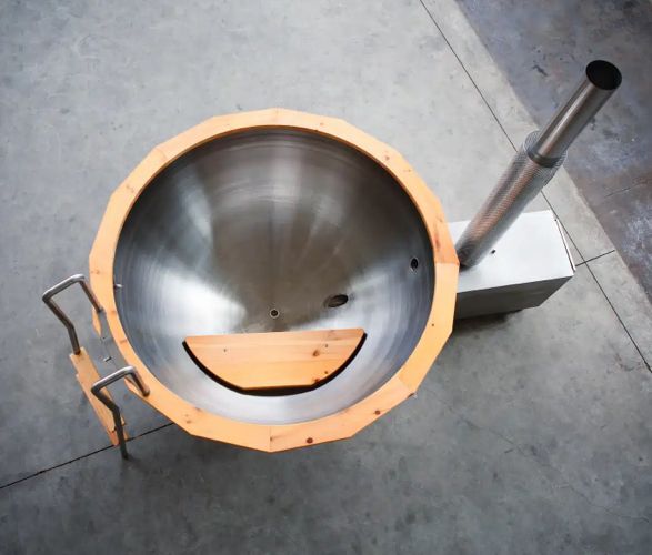 wood-fired-hot-tub-2.jpg | Image