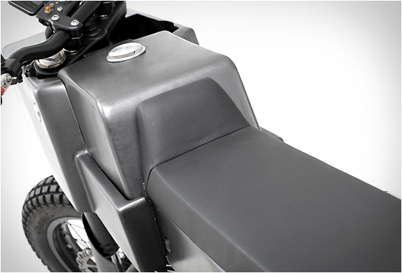 yamaha-scorpio-thrive-motorcycles-7.jpg