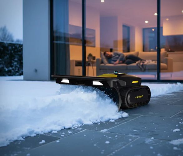 yarbo-modular-yard-robot-5.jpg | Image