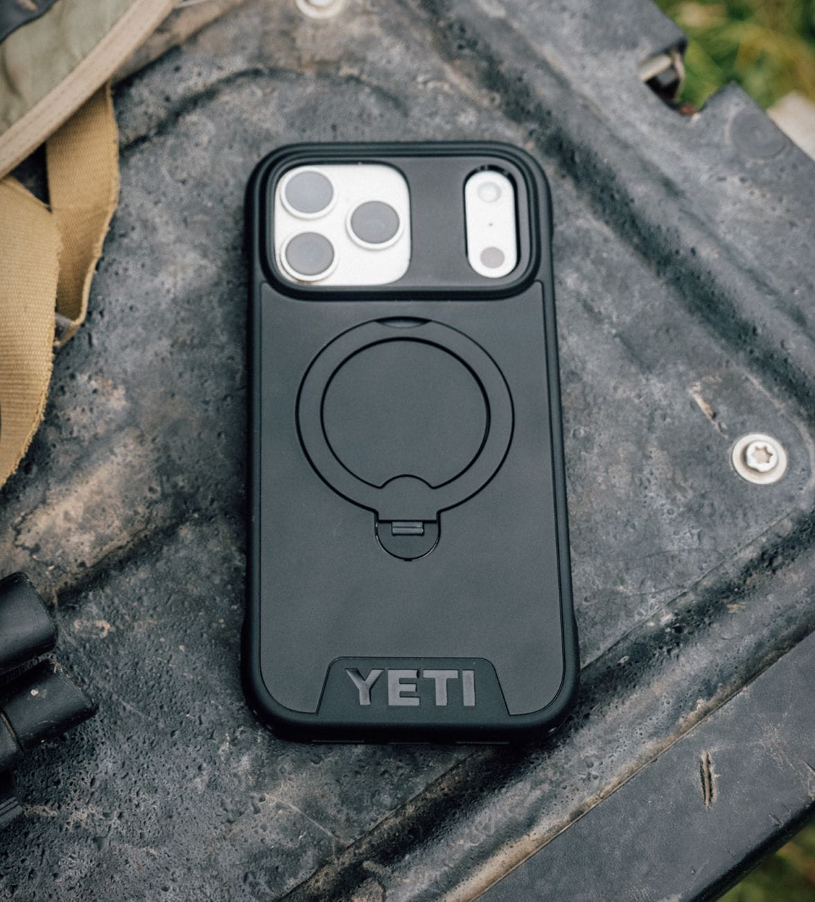 yeti-loadout-iphone-case-4.jpg | Image