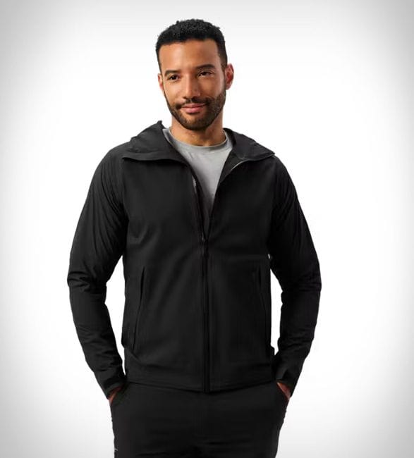 yeti-performance-apparel-5.jpg | Image