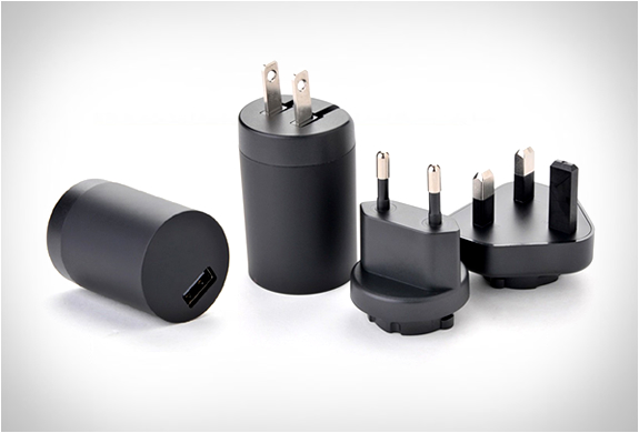 yubi-power-premium-travel-kit-3.jpg | Image