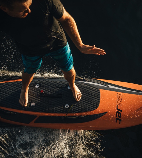 yujet-surfer-4.jpg | Image