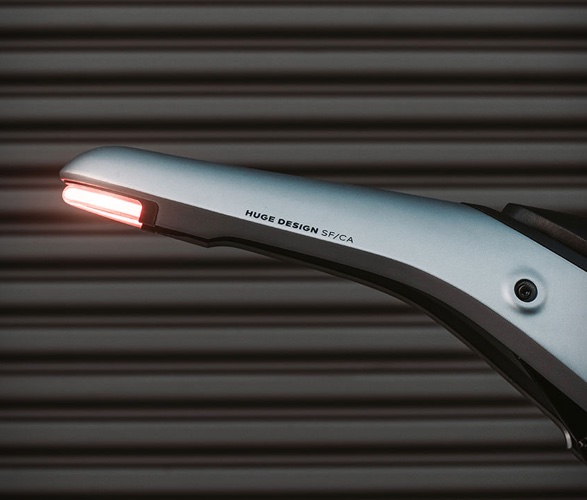 zero-x-huge-design-electric-motorcycle-4.jpg | Image