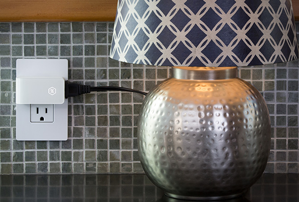 zuli-smartplug-3.jpg | Image